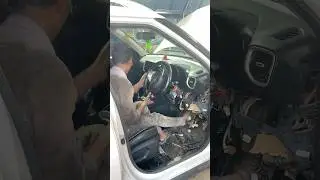 Noise on steering column #shortvideo #information #cars #mechanic #shorts #steeringwheel