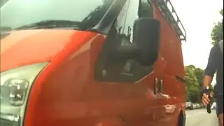 EY56 UOS close pass and road rage
