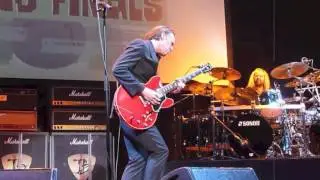 Joe Bonamassa~Crossroads~Battle of the Blues~Nokia club