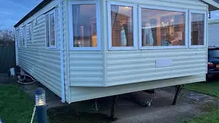 3 Bedroom Caravan - Sleeps 6, Pool & Garden, Rhyl, United Kingdom | Travel With Kiara