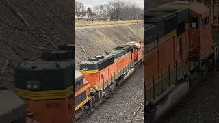 An ex-BNSF SD70MAC in tow on CPKC 231! #shorts #trains #railfanning #cpkc