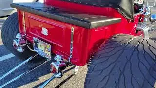 1923 T bucket hot-rod, very nicely done, beautiful set up w Big fatties on the back ... Nice!!! 🔥💯🏁