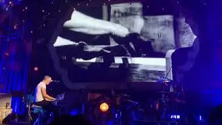 A Sky Full Of Stars - COLDPLAY (Hollywood Palladium)