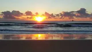 Sunrise at Surf beach Alexandra Headland Australia 20190803