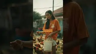 Do you like seeing beautiful girls who are good at keeping chickens?