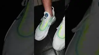 Brand new nike air 2090 sockless on feet