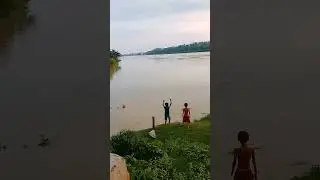 feel the liveliness 😍🌅#peacefulmind#gangariver#sunset#youtubevedio#viral