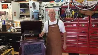 400.  How to remove the motorboard of a Sonora phonograph