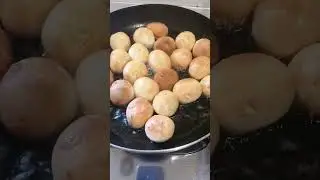 frying squid balls #squidballs #asmrsounds