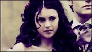 Elena / Bonnie [au; femslash]