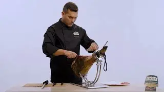 Corte y aprovechamiento del Jam&oacute;n Legado Ib&eacute;rico - ElPozo Alimentaci&oacute;n