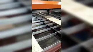 Лазерный станок с ЧПУ 1550х1550 CO2 130Вт GRIZLIcnc