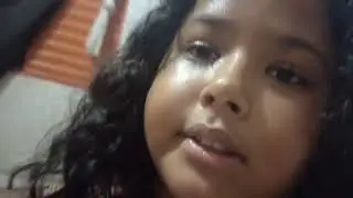Lavando meu cabelo e sem querer eu desliguei o celular e parou de gravar o v&iacute;deo vou fazer a parte 2