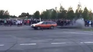 Volkswagen passat B2 1.9tdi vs Ferrari 458 Italia