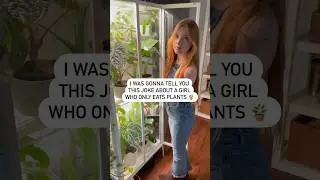 She&rsquo;s hoping I leaf her alone with all these bad jokes 🤣 #shorts