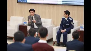 Agentlik direktori Huquqni muhofaza qilish akademiyasi talabalari bilan uchrashdi