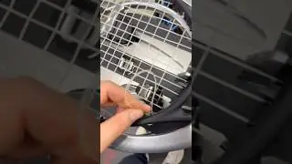 Wilson Pro Staff 97 RF Tennis Racquet with multifilament string. How to knot. Roger Federer Tenis
