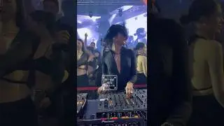 Stasi Sanlin @ Klein Ph&ouml;nix 2025 | Underground Techno Groove