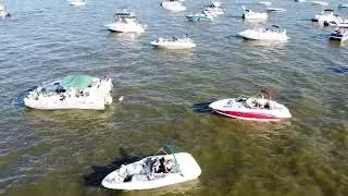 Shake the lake