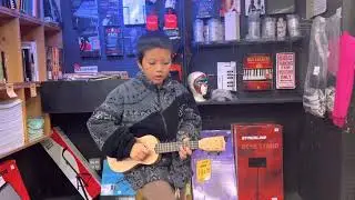 Visit Toronto Downtown Guitar Store