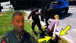 TUNÇ MESUTA BIÇAK ÇEKİYOR! - GTA 5 MESUT KOMİSER ÖZEL HAREKAT MODU