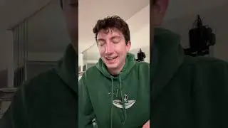 Отличный способ сделать поездки в лифте более неловкими.
