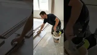 Apply adhesive before Floor installation | Vinyl plank Adhesive | Flooring adhesive