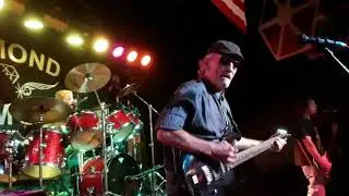Times  at Diamond Jim's Lunatic Fringe and Comfortably Numb