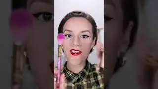 Jaclyn Cosmetics Accent Light Highlighter