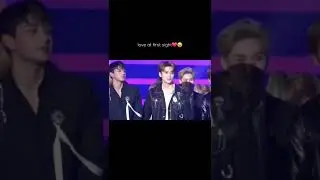 jaehyun being a fanboy  #kyungsoo #jaehyun #exo #nct