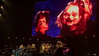 Phil Collins - Follow You Follow Me (Allianz Parque, 24/02/18)