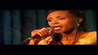 Nana Lukezo - Sikiya (Clip & Live)