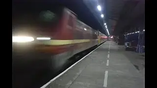 Rare:- Howrah Rajdhani with WAP4 at Full Speed | 130kmph WAP4 Howrah Rajdhani