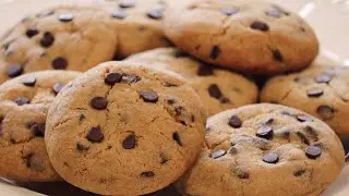 Chocolate Chip Cookies | Soft and Chewy | Easy recipe | Classic cookie | Scrummy Recipes E 31