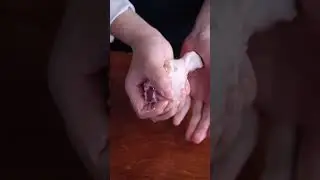 Debone a Chicken Leg Like a Pro in Seconds &ndash; Easy Kitchen Hack!