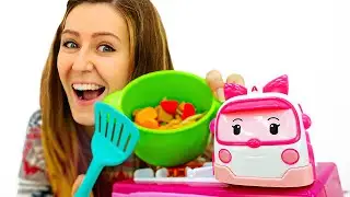 Guarder&iacute;a Infantil - Cena para Barbie y Amber
