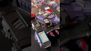 MB-17B GigaZarak AKA MegaZarak Check out the full review #transformers #chosenprime #fanshobby