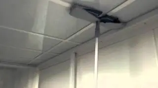 Cleanroom Cleaning - Ceiling Cleaning Technique