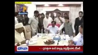 CM KCR Participates In Ramzan Celebration At Dy CM Mahamood Ali's Residence