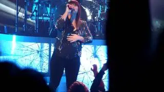 Kelly Clarkson - Darkside - Wang Center Boston 1/26/12