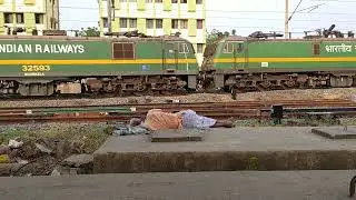 32829+32593 ROU WAG9HCi Twin climbing Flyover Cabin with SECR bound Empty Freight. 😍😍