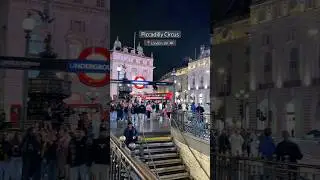 Piccadilly Circus 📍London, UK 🇬🇧 #piccadillycircus #london #uk #europe #travel #explore