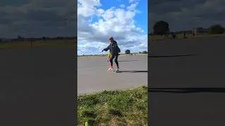 Berlin Tempelhof Hotspot for skaters 😁 #inlineskate #skating