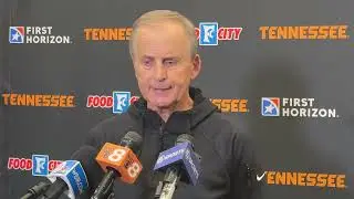 Tennessee HC Rick Barnes Talks Arkansas SEC Game, Jonas Aidoo, John Calipari