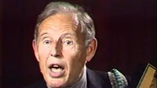 Richard Dyer-Bennet sings 