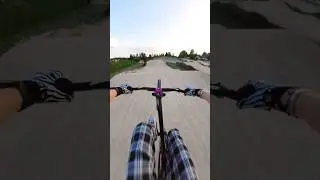 Is There Something Wrong ?🤔👉🏻 #mtb #mtblife #pumptrack #todayweride #dmitry_krilovs #mountainbike *