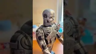 Medicom Terminator T-800 1990s Tin Toys👍