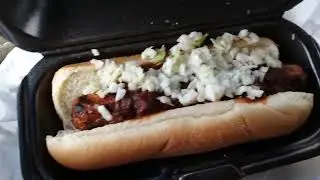 cookout got the best chili & slaw hotdog 🌭in the world 🌎 check them out