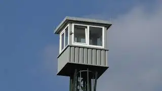Mega Mega Grote Bomkrater