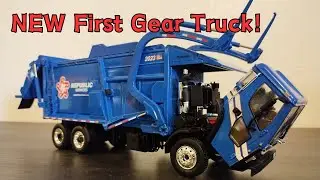 Review: First Gear Mack LR McNeilus Meridian